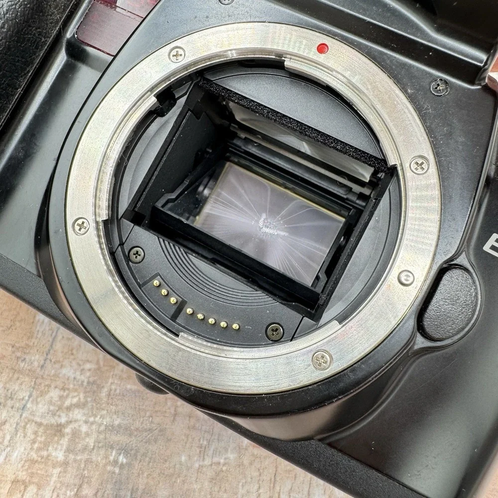Canon EOS Elan 35mm SLR Film Camera Body Only Untested AS IS Japan